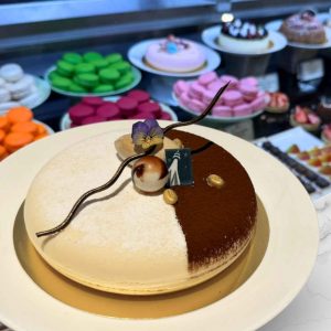 Tiramisu Cake